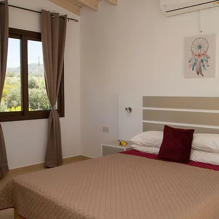 Coral Bay Sunlove Casa de hóspedes Peyia